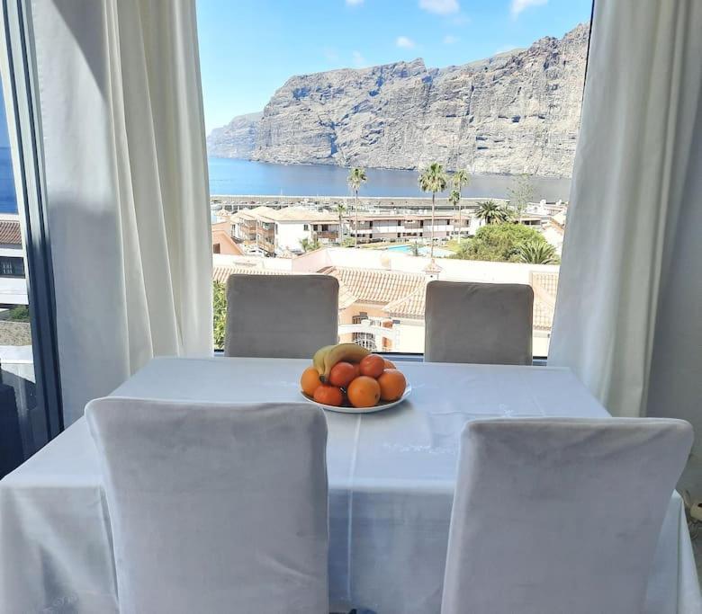 아칸티라도 Amazing View Los Gigantes & La Gomera 아파트 외부 사진